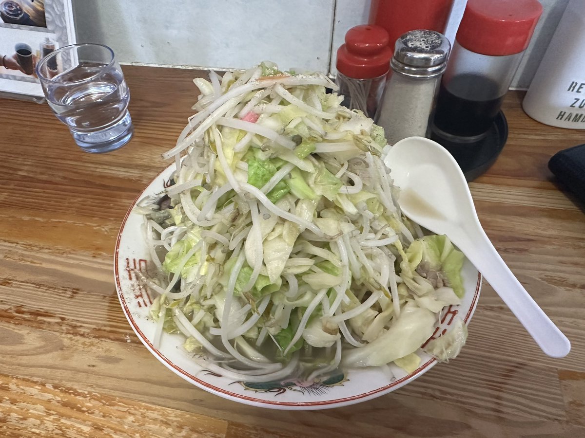 火の国 tweet media