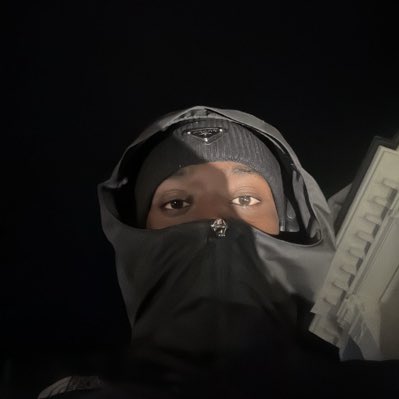 chefdemif's tweet photo. #NouvellePhotoDeProfil #Pradaboy #mercisasha https://t.co/YGae2BtI6A