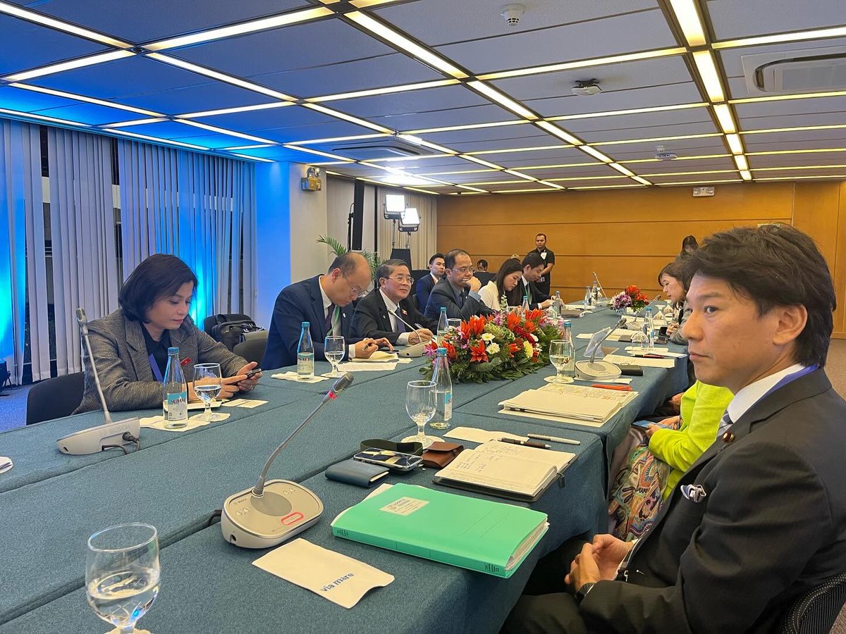 AoshimaKenta4's tweet photo. ◾️APPF@マニラ
アジア太平洋議員フォーラム2日目(APPF)。テーマに分かれた本会議では、各国が共有すべき意見を主張します。同行の池下卓議員(日本維新の会)は、不法な臓器移植の危険性について訴えました。午後からはフィリピン、ベトナムと2国間会談をおこないました。
#APPF #フィリピン https://t.co/IYpHL8czqc