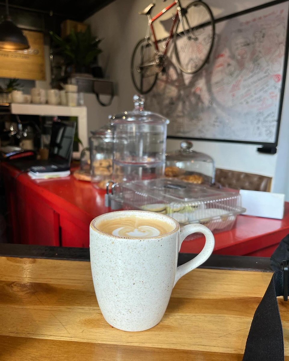 karla 🌱 tweet media