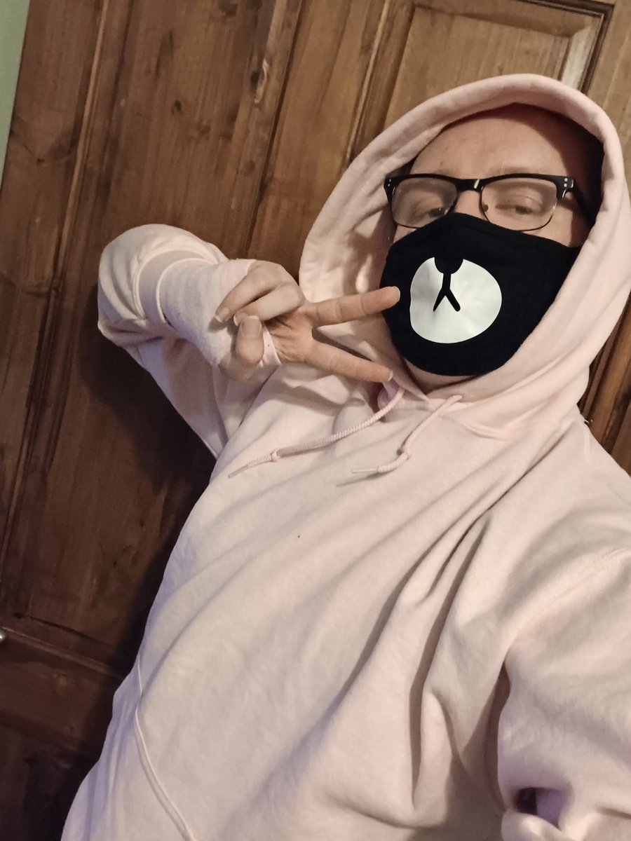 FemboiLeeds's tweet photo. Lonely femboy tonight, but loving life 😊 #Femboy #gay #cute https://t.co/ITvQHVgB3Q