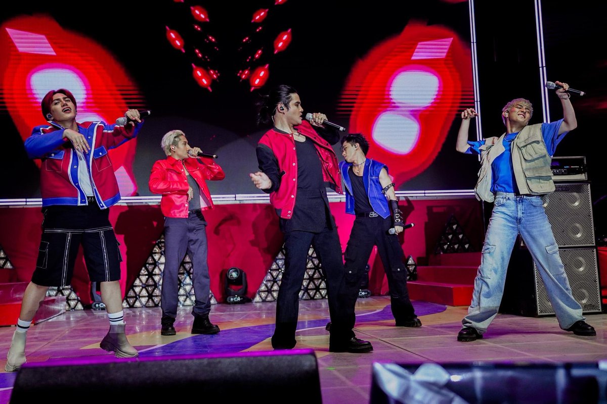 SB19ID's tweet image. [🖼️] 241123 TM Tambayan Facebook post (1/6)

TeaM Fair’s on replay ✨ 
🔗 facebook.com/share/p/mCpqXS…

#MAHALIMA #TeaMFair2023
#MAHALIMAxTeaMFair2023