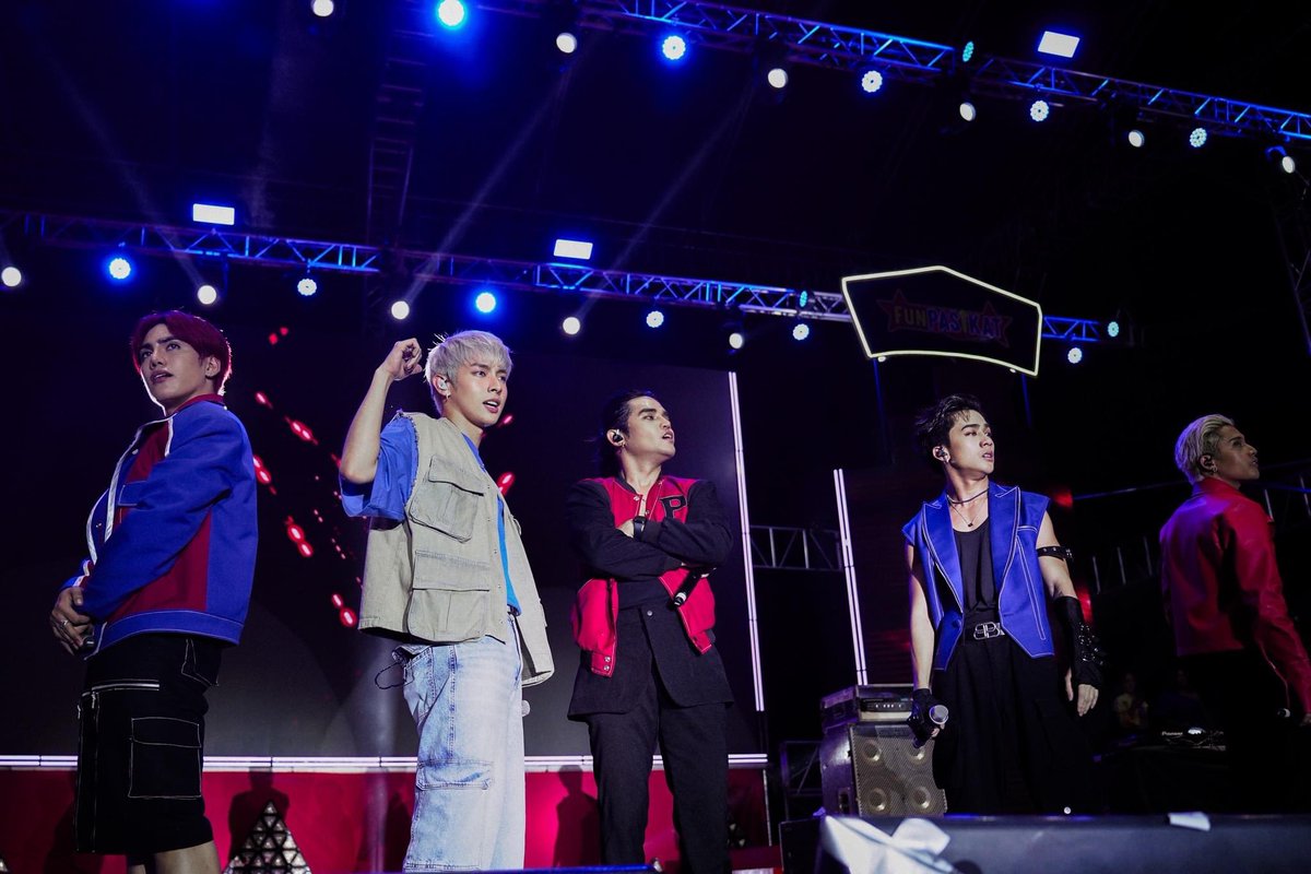 SB19ID's tweet image. [🖼️] 241123 TM Tambayan Facebook post (1/6)

TeaM Fair’s on replay ✨ 
🔗 facebook.com/share/p/mCpqXS…

#MAHALIMA #TeaMFair2023
#MAHALIMAxTeaMFair2023