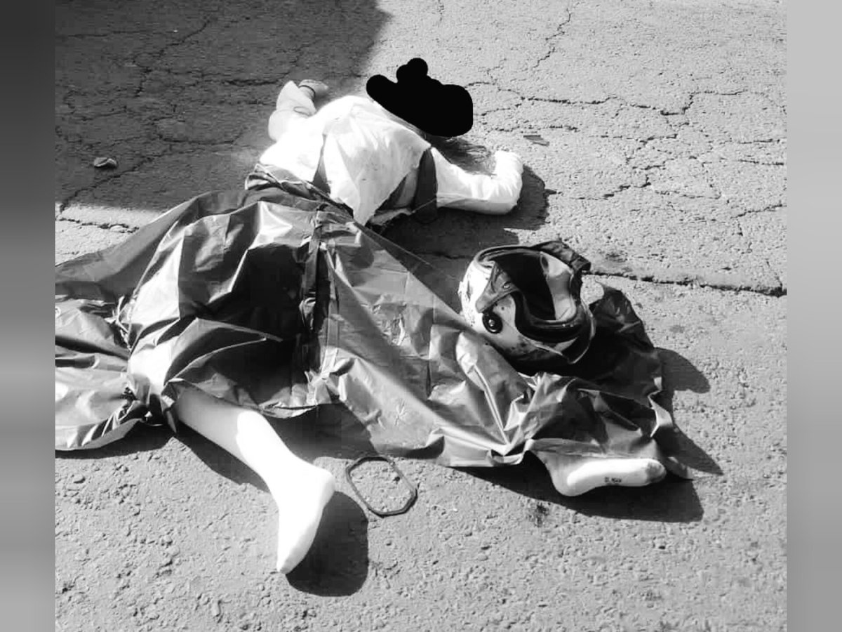 Muere mujer motociclista al ser arrollada en la Avenida Central; circulación afectada
Detalles 👇
tinyurl.com/5n74fcea
(Imágenes sensibles)
👇