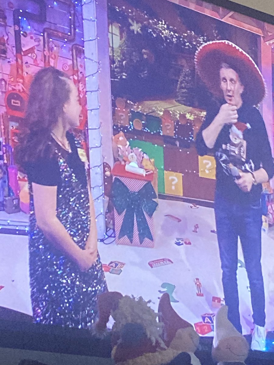 Sophia: ‘I can get back in because I’m the best’ is exactly the kind of confidence we want to teach our girls 👏👏#LateLateToyShow