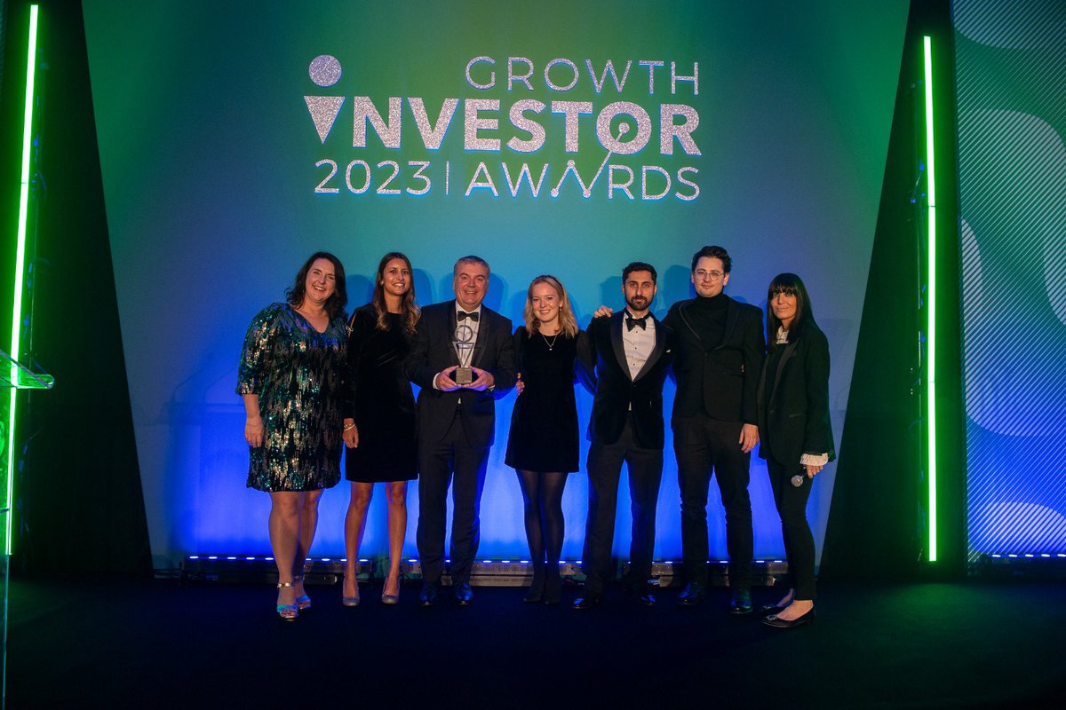 What a great night - thank you @GIAwards for the accolade. Thrilled to win VC of the Year - congrats to all of my colleagues at @NotionCapital. And thanks to @ClaudiaWinkle for presenting our award!