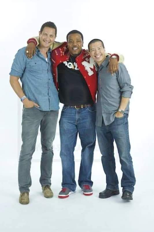 PiliTF's tweet photo. #Throwback #Grimm #flashbackfriday
#SashaRoiz, #RussellHornsby, #ReggieLee
Comic Con international 2011
#sdcc2011 #sdcc
#photocall
#Grimm #grimmnbc
Repost https://t.co/VCtzFEB3vn