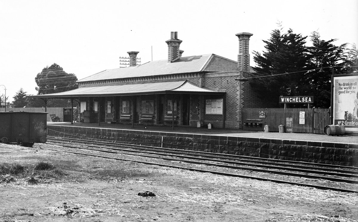 🚉🎂Happy 147th birthday to Winchelsea station, opened on this day in 1876.

With recent Warrnambool line upgrades, there are now five trains per day on weekdays. With V/Line demand surging, it would be great to see more services on weekends too.

📷via PROV
