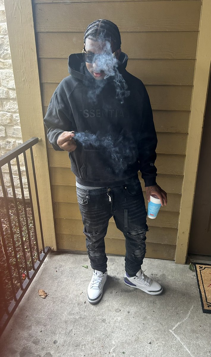 JmGPaythafee's tweet photo. Got big pull in my hood nigga https://t.co/xJUmGabUvB