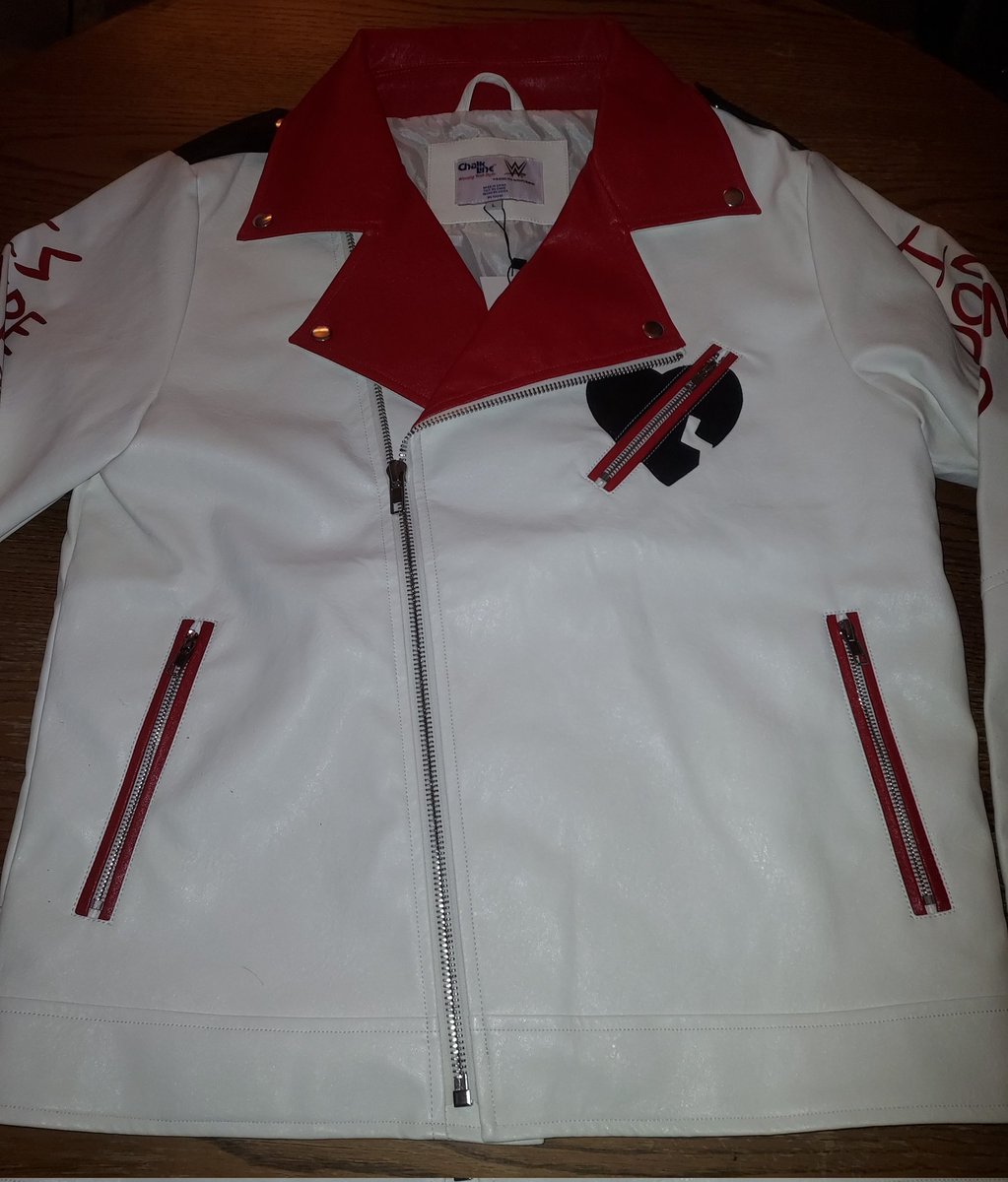 RealBrockHall's tweet photo. Easily Top 5 purchase I've ever made! Thanks @chalklineco!
#GOAT
#HandsOffTheMerchandise
#WWE #HBK #BlackFriday https://t.co/0jc4Ow15A9