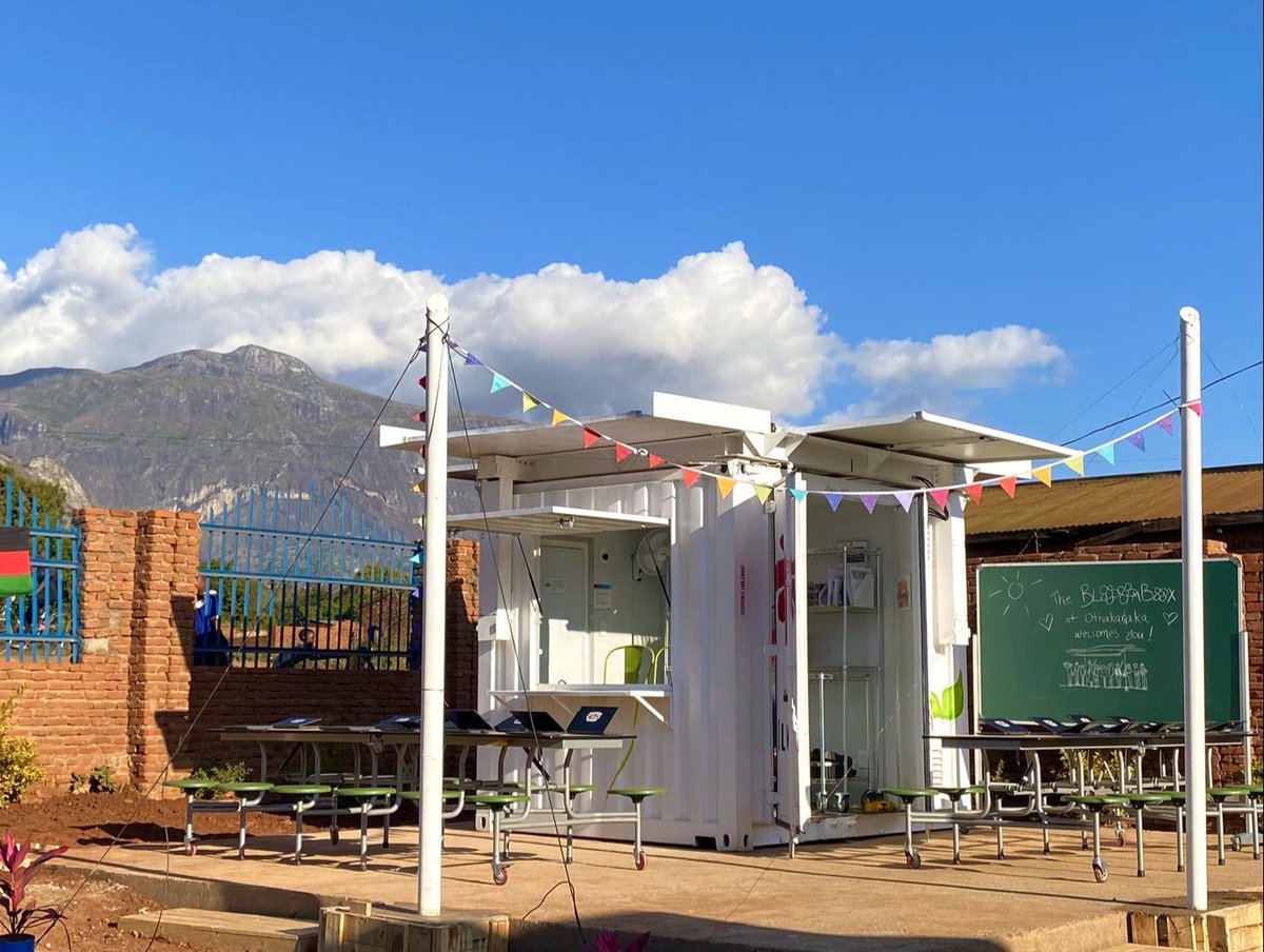 This (and every) #Thanksgiving I am grateful for our BloomBox team! 💚 We are excited to continue to work towards the Ministry’s vision for 70 labs in the next 3 years to support design-thinking curricula for 70,000 students. Big update to come on Monday. ⭐️ Happy Thanksgiving!