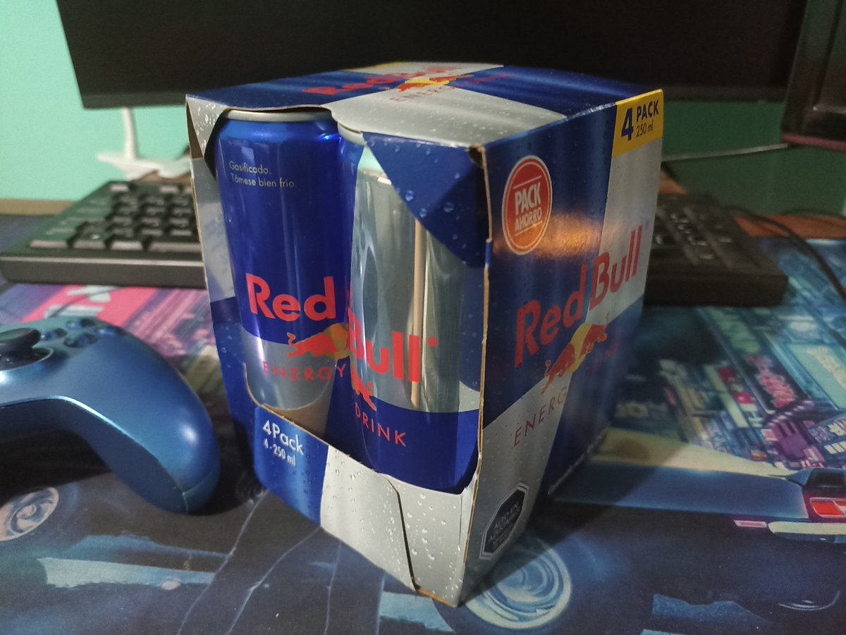 Gracias a <a href="/FurcrewCL/">FurCrew</a> por las RedBull al quedar en segundo lugar del torneo de Super Animal Royale, no solo fué un evento divertidísimo, el staff me premió con este pack de 4, ¡espero se pueda repetir! la pasé muy bien