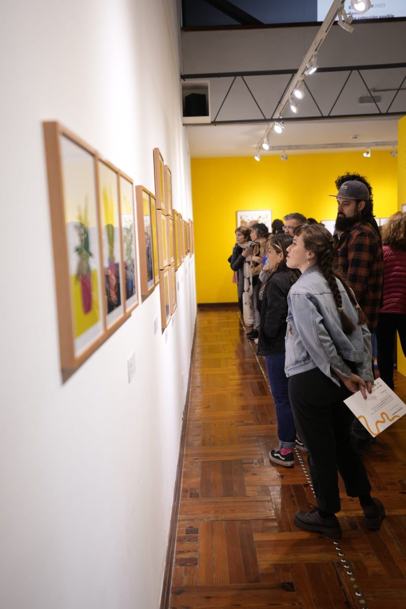 IX Premio Ilustración

Inauguramos la exhibición de más de 25 obras en el <a href="/MuseoMNAV/">Museo Nacional MNAV</a> que podrán visitar hasta el 18 de febrero.

Celebramos también la entrega de premios y menciones especiales.

Felicitaciones a los artistas que participaron de esta novena edición. 

<a href="/CulturaMEC/">Cultura MEC</a>