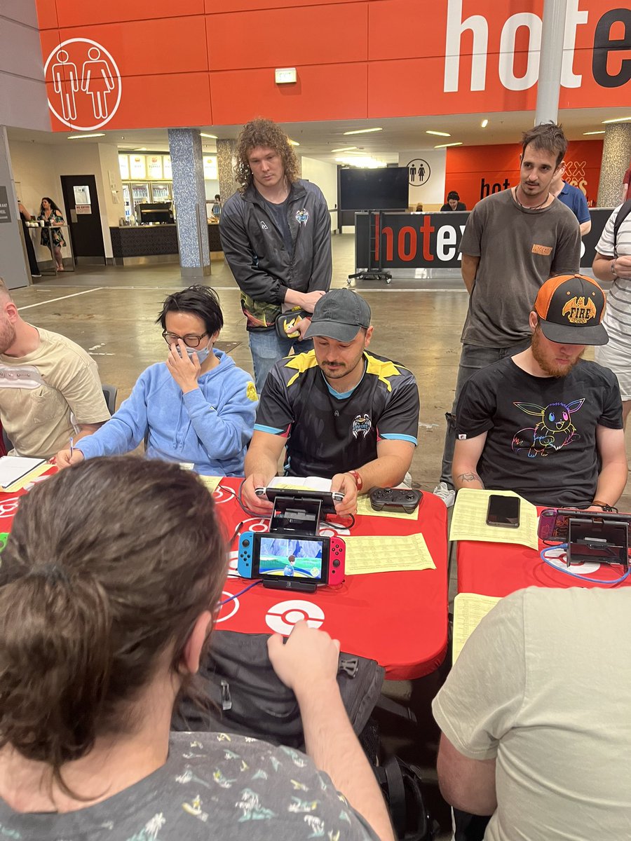 Divine Mind tweet media