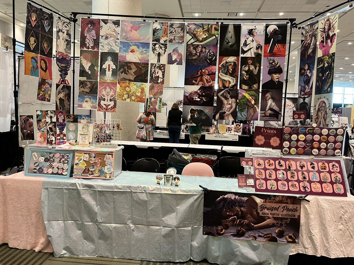 BruiisedPeach's tweet photo. Come say hi at @fanexposf! Booth 806! https://t.co/UdzftpIbHb