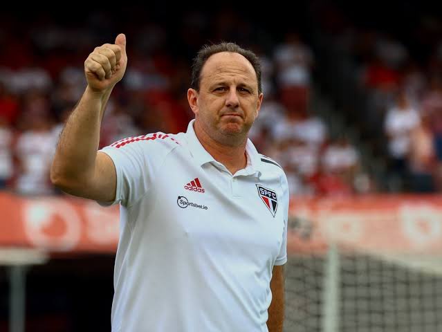 jprsgarbi's tweet photo. Quer assustar um corinthiano? É só mostrar essa imagem pra ele KKKKKKKKKKK https://t.co/PBJUf1LtwH