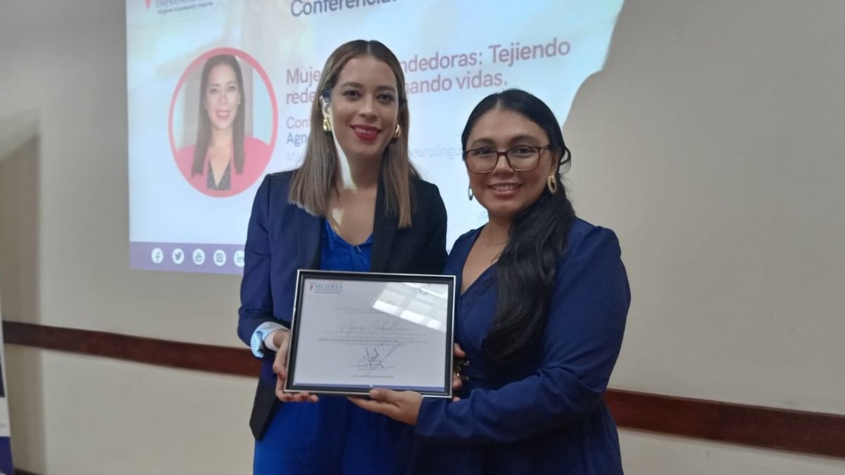 pdtecamarasal's tweet photo. Amigos, en #Camarasal, cerramos una semana más de esfuerzo y dedicación para nuestros empresarios salvadoreños. Sabemos que cada desafío nos ha fortalecido y cada conexión nos impulsa hacia el éxito compartido.

Les cuento en #CamarasalEnAcción. https://t.co/aAaKUYlScW