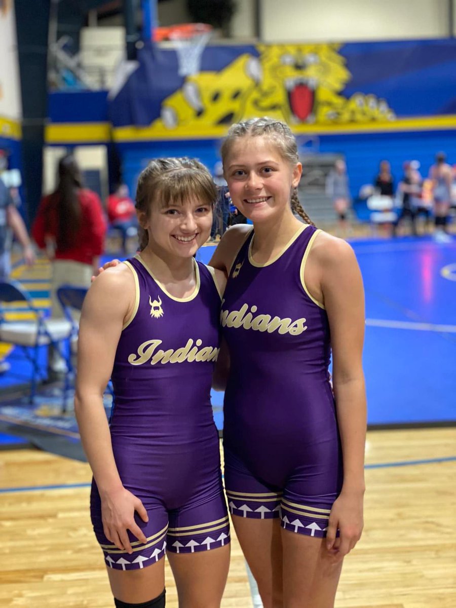 This past weekend I went 4-0 at the Wright City tournament. All wins were pins in the first period.