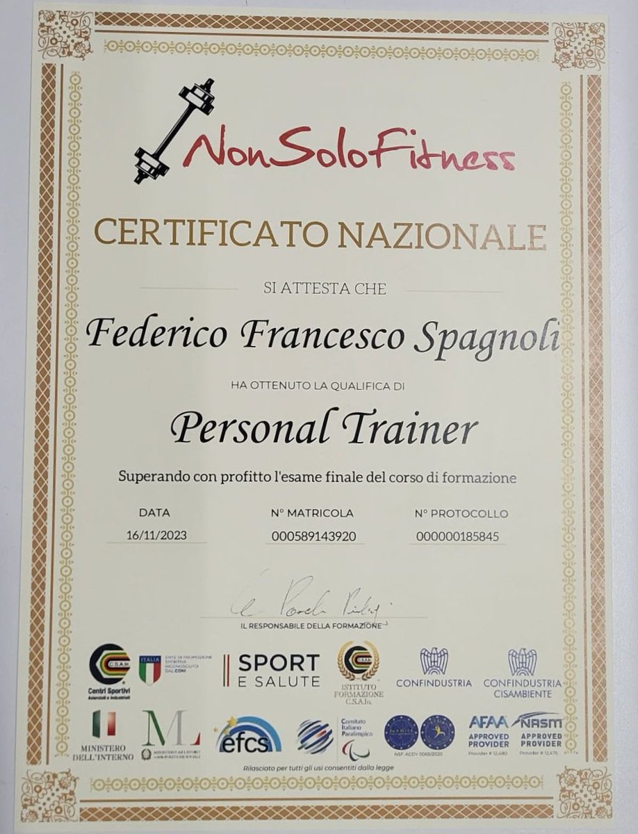 Promosso! Ufficialmente istruttore 💪🏻🏋🏻‍♂️

#bodybuilding #bodybuilder #personaltrainer #workout #gym #allenamentoconipesi #fitness #istruttore #diploma #healtylife