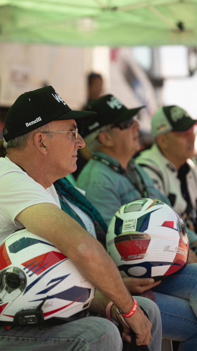 BenelliArg's tweet photo. Día 1 | #BenelliWeek
Hoy disfrutamos de Clínica de Manejo con nuestra embajadora Vir Guidetti, en donde los riders pudieron aprender y aplicar los consejos en la pista.

Además la jornada de Test Ride para probar nuestro lineup completo y vivir la experiencia benellista. https://t.co/bWISzET2lG