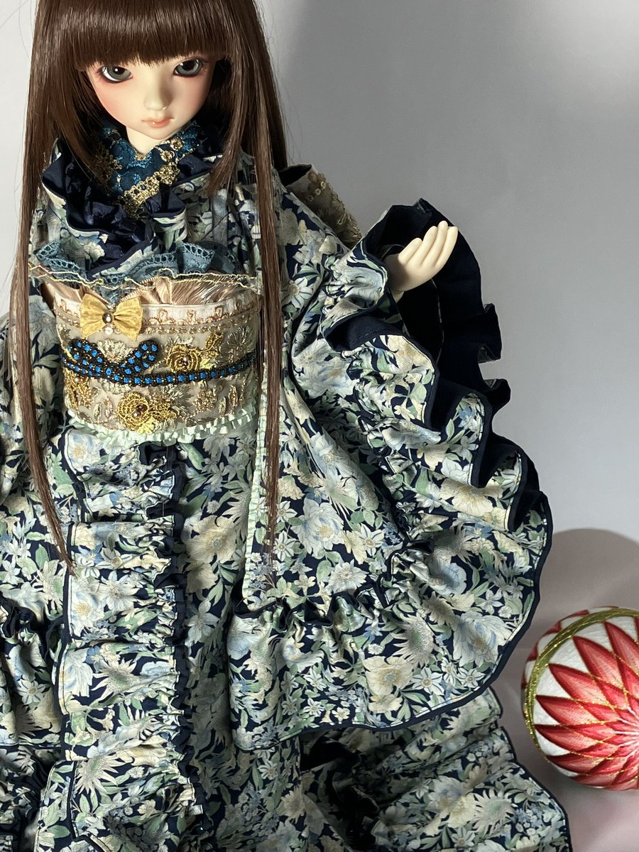 yuuri6310's tweet photo. 今日も素敵な1日を🍀

#優里ドレス
#ゆーりドレス
#yuridress
#私の作品を知ってもらえたら幸せの極み
#私の作品ニッチな人に届け
#スーパードルフィ https://t.co/fKHdrluyBM