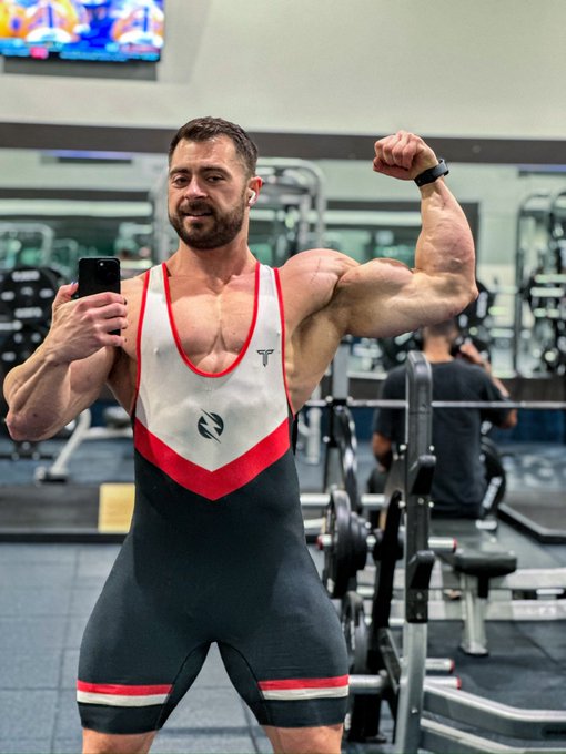 For anyone interested, the site I got my custom Derek Bolt singlet from is doing a huge Black Friday<a href="/tag/toweltuesday"class="tags"><span>#toweltuesday</span></a>