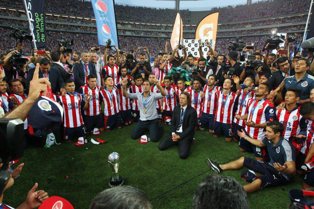 DonJulio_x's tweet photo. @Castro1021 @UnderdogFantasy When Chivas won la liga mx in 2017 😤😤😤 vamos mis Chivas https://t.co/2a98ceEa2K