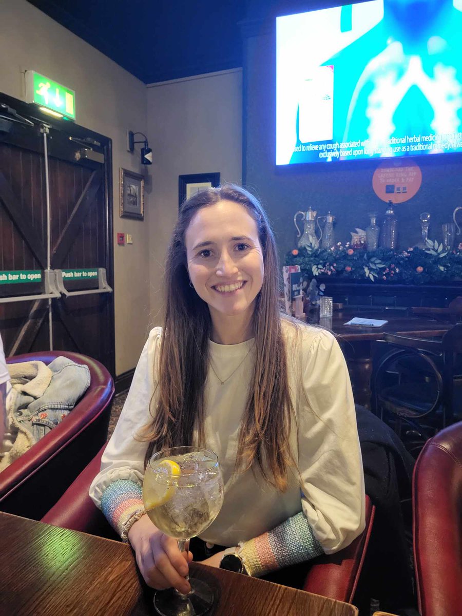 Viva success! Congratulations to Dr <a href="/jess_sian/">Jess</a> who did amazing work on methods for making #DELs . Well deserved celebrations. <a href="/MosmedC/">MoSMed CDT</a> <a href="/ChemistryNCL/">Newcastle Chemistry</a> <a href="/SciencesNCL/">Sciences at Newcastle</a> <a href="/NU_Cancer/">Newcastle University Centre for Cancer</a>