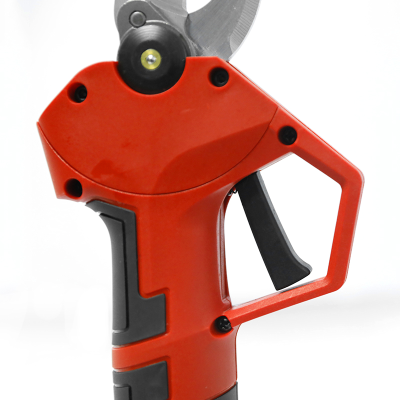 makcim1113's tweet image. Литиевые электрические ножницы CanFly
Модель продукта：CanFly С25-2
Напряжение：16,8В
Емкость батареи：2000 мАч
Мощность：400 Вт
Максимальный диаметр среза：25 ММ
Усилие сдвига：1,5 T
#ножницы электричес #Секатор аккумуляторн#Секатор # ножницы #садовый ##инструменты #сад #CanFly