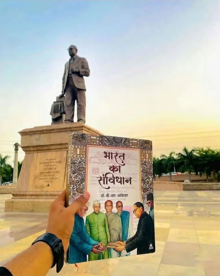 iambhaskar_bg's tweet photo. #Constitution giver.
Giver of humanity, equality, brotherhood, justice, rights, democracy, better life....

#संविधान_सन्मान_महासभा https://t.co/J8ucGGjL9S