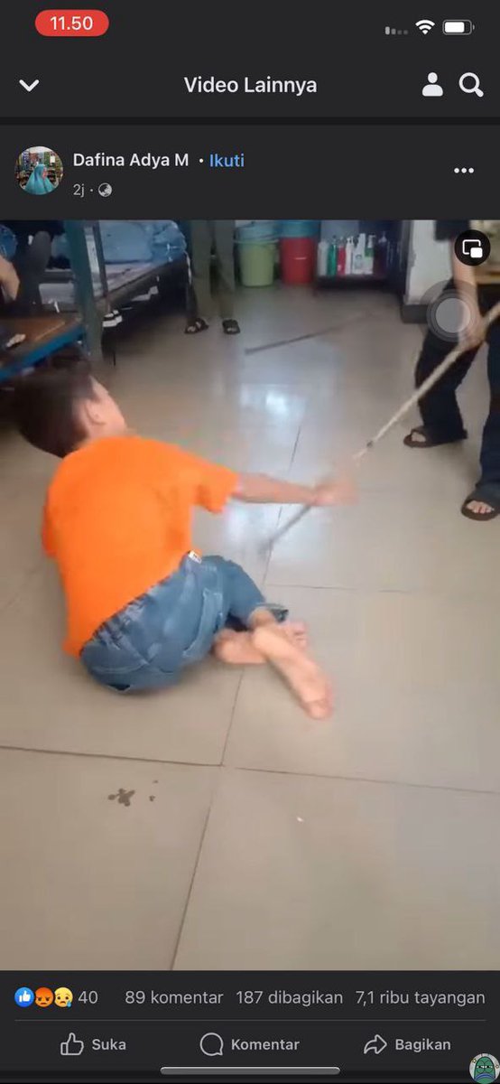 💚 Bantu ramein ini guys, gila aja masih bocah aja kelakuannya udah kek gini😡
vid nnti sender taruh di rep