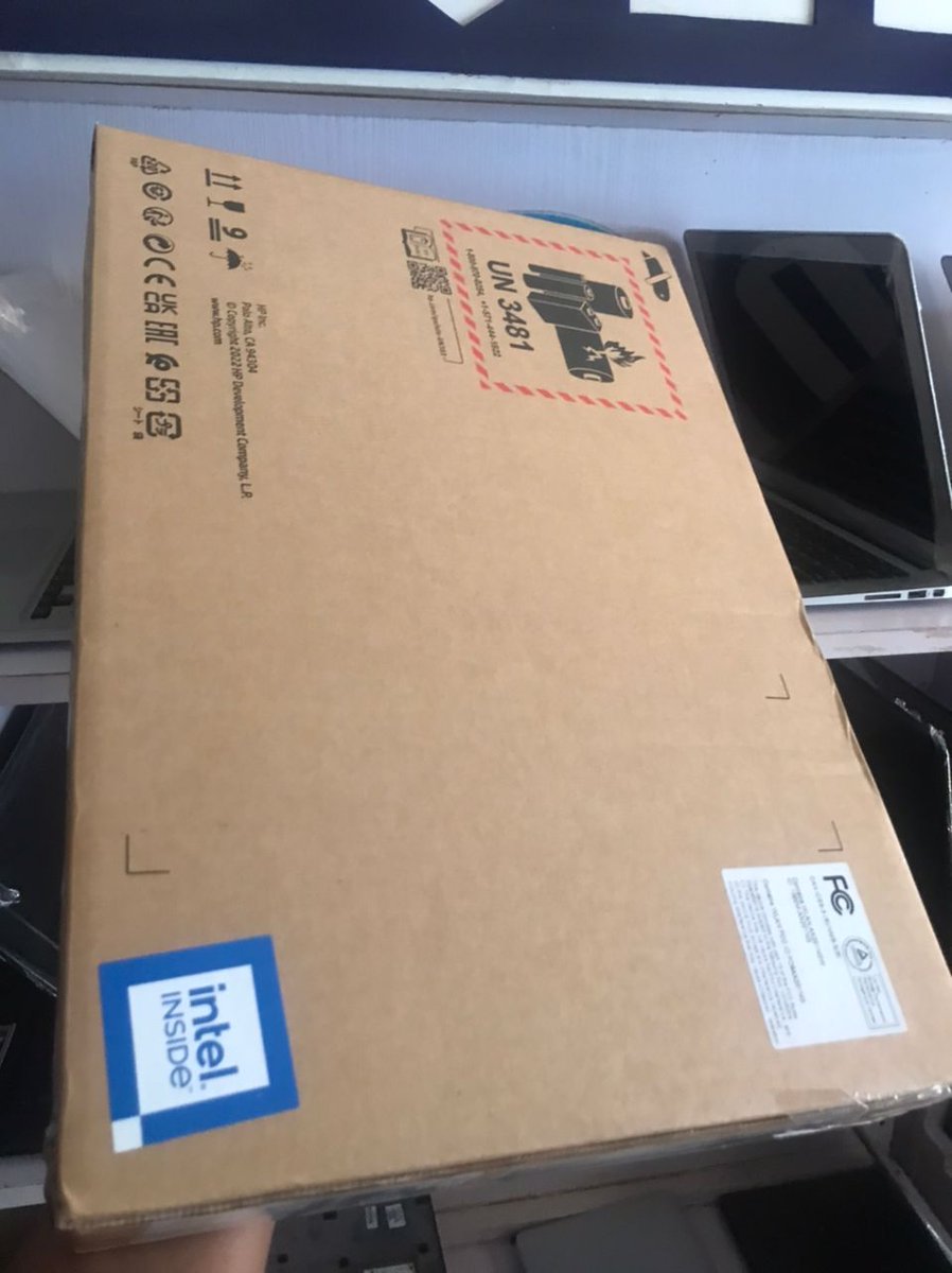 JudithChizoba's tweet photo. Brand new 
Hp Elitebook 840G8
11th generation Intel processor 
Corei7 
16GB RAM 
256SSD storage capacity 
Screen touch 
Keyboard light 
Face id 

Available in 
Corei5 
840G8 
11th gen
8GB RAM 
256SSD storage capacity 
Screen touch 
Keyboard Light 
Face id 
DM 
#laptopsale https://t.co/wpRGmxcAgJ