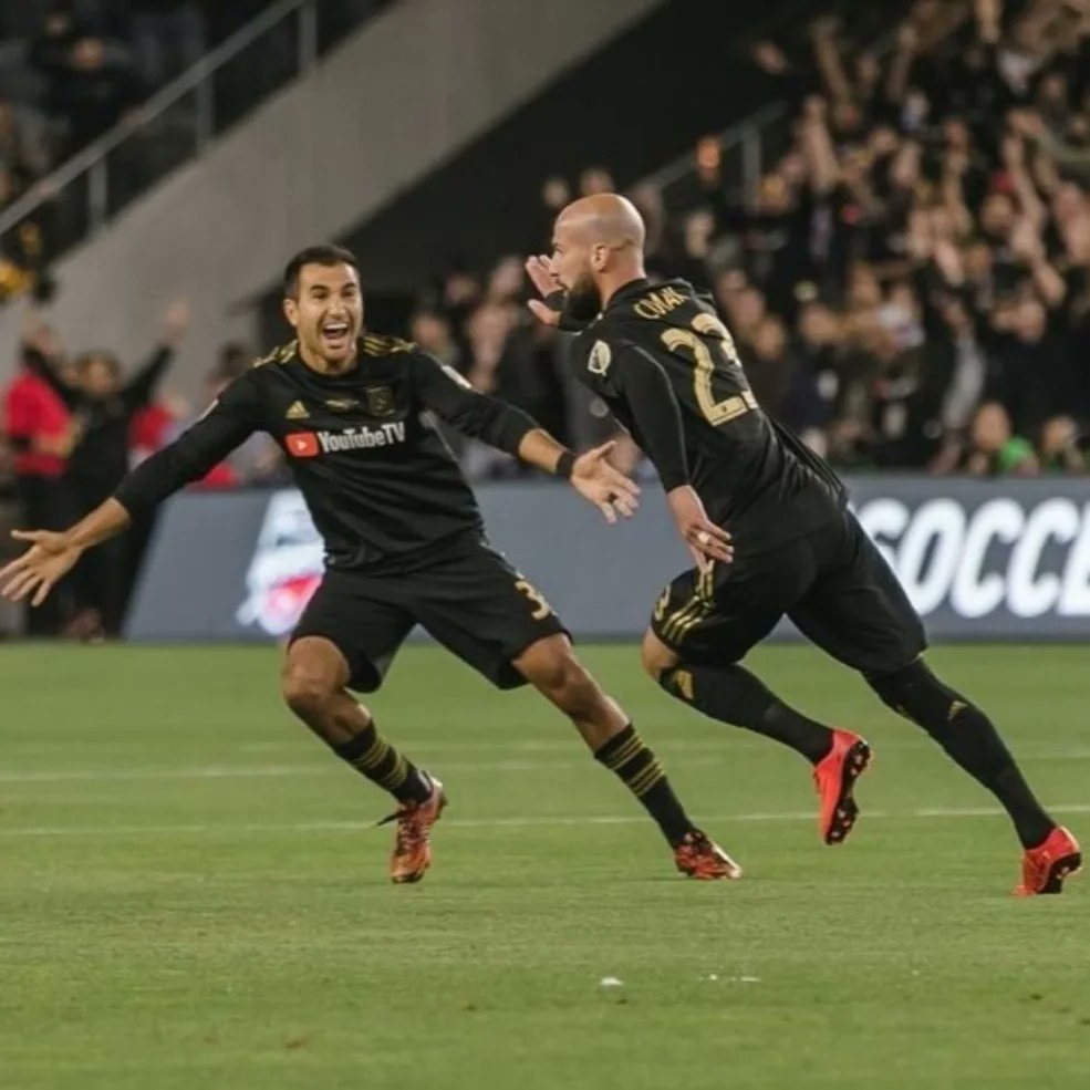 lafchighlights's tweet photo. History since the beginning 🔜

#LAFC https://t.co/sUVemd1Jpz