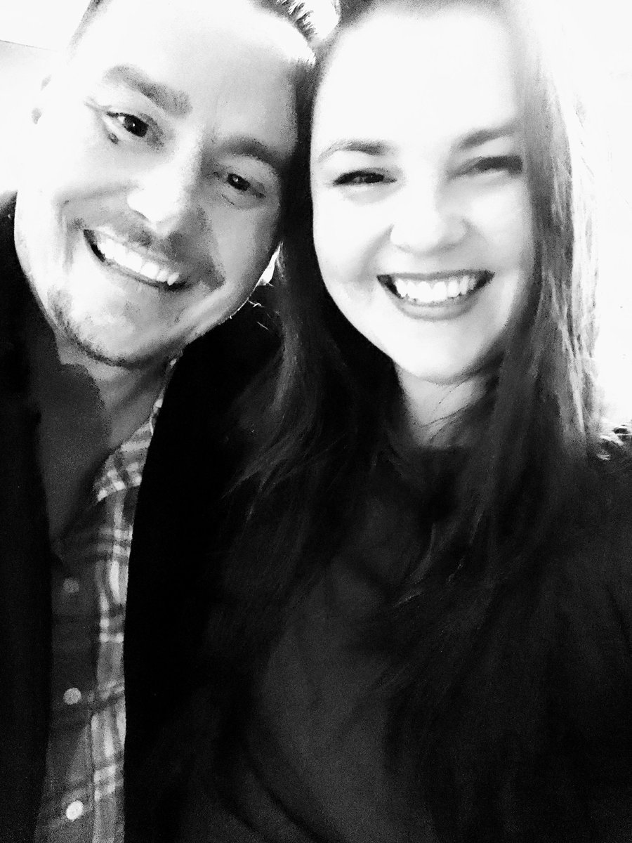 maritimemedium's tweet image. Faves 🎥😎🔪📖✍️🪜✨️✨️✨️✨️✨️

#TheLastRungOnTheLadder🪜 
#WeGetEachother 🕶 
#Filmmakers 🎥