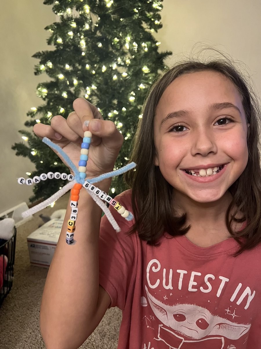 Jen_Brott's tweet photo. Our newest #Swiftie decorating for Swiftmas 🎄@taylorswift13  🤍🩵 https://t.co/vhGMEUuw7O