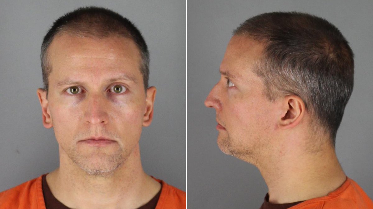 PopCrave's tweet photo. Derek Chauvin, the former police officer that was convicted of killing George Floyd, has reportedly been stabbed in federal prison. https://t.co/EAfVKb1G7q