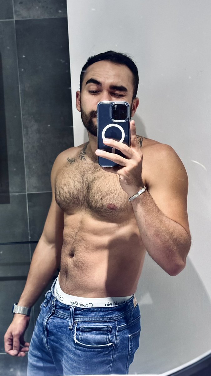 sayidsanchez's tweet photo. Buenas noches 😴 https://t.co/INYETEdIAk