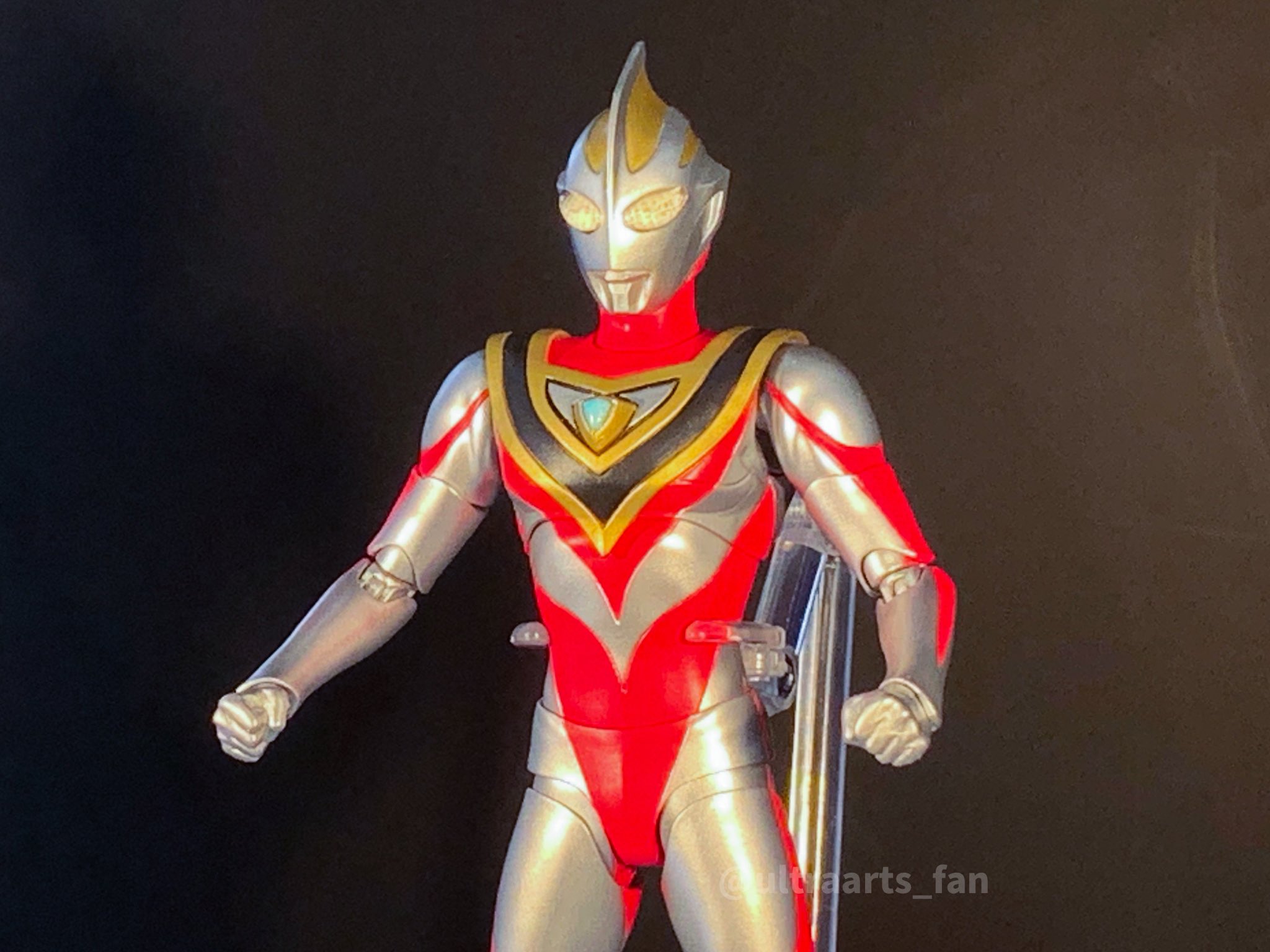 BANDAI 真骨彫　ウルトラマンガイアフィギュアーツ 徹底レビュー】S.H.Figuarts（真骨彫製法） ウルトラマンガイア
