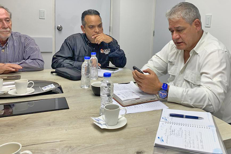 cavedro's tweet photo. Farmapatria y cámaras del sector Farmacéutico se reunieron, para alinear estrategias privadas y públicas, con el fin de optimizar un trabajo conjunto por la salud poblacional.
Visita https://t.co/CQ8OwvX2IL
#Gerencia #Cavedro #Drogueria #Medicamento #Distribucion #Eficiencia https://t.co/USB6eEMeq8
