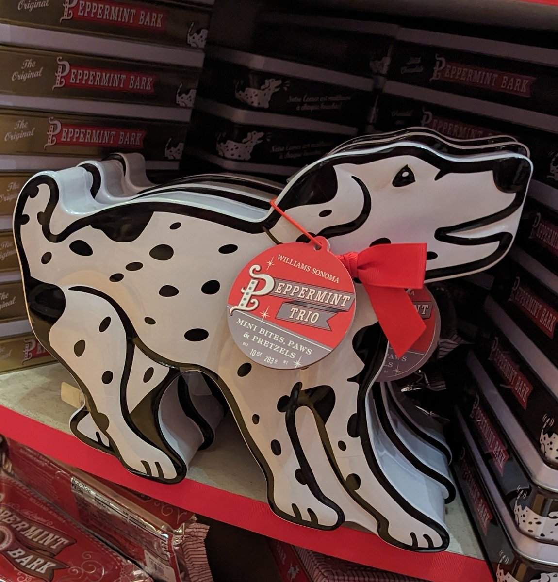 nerdheroine's tweet photo. .@WilliamsSonoma HOW DID YOU MISS THE PEPPERMINT BARK JOKE???

I am so disappointed. I was ready to buy 14 of them because I thought it was so funny. https://t.co/4NcLmXUFcp
