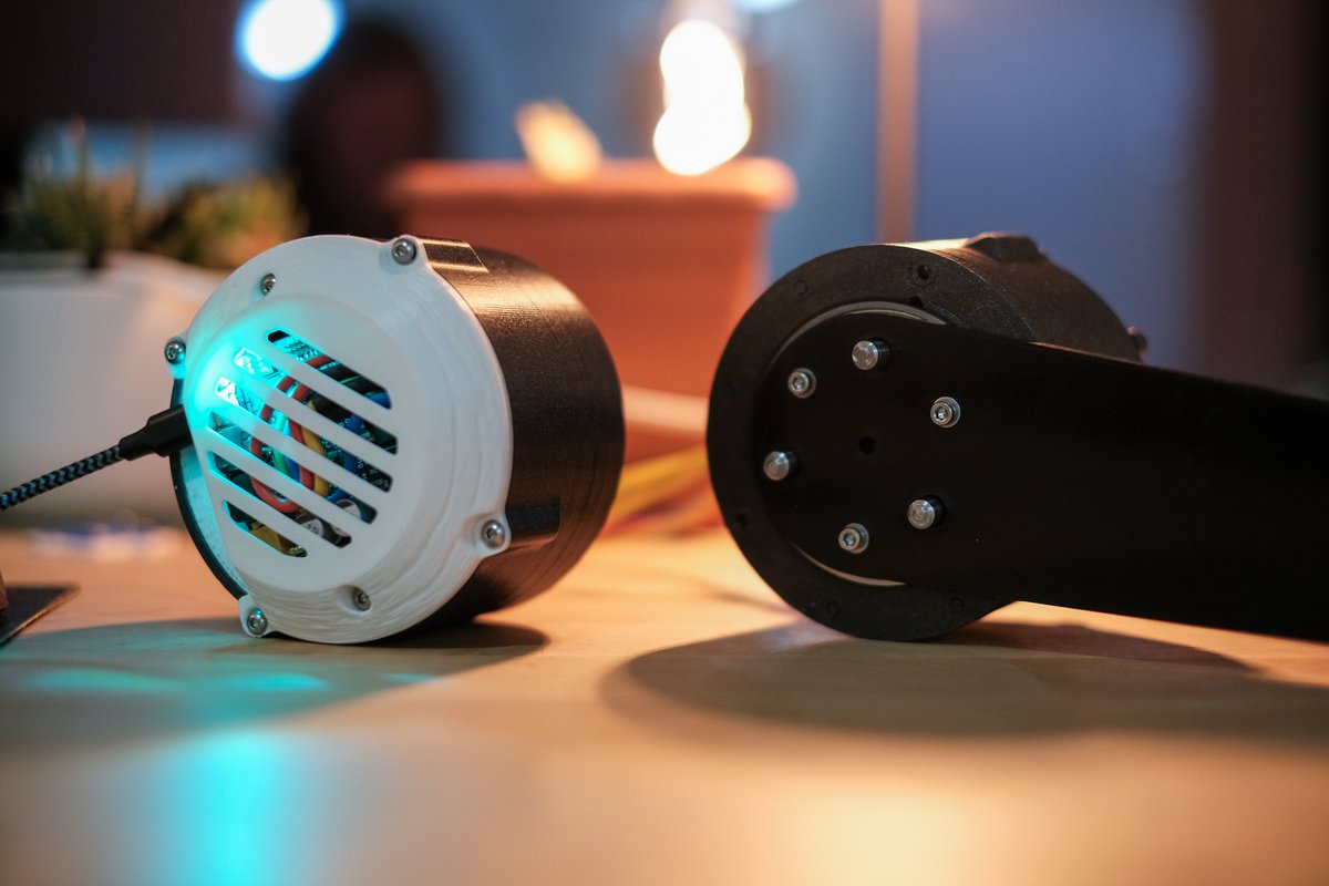 GoddenThomas's tweet image. Built up a second actuator today and I should have the parts laying around for a third one, it's almost arm time.