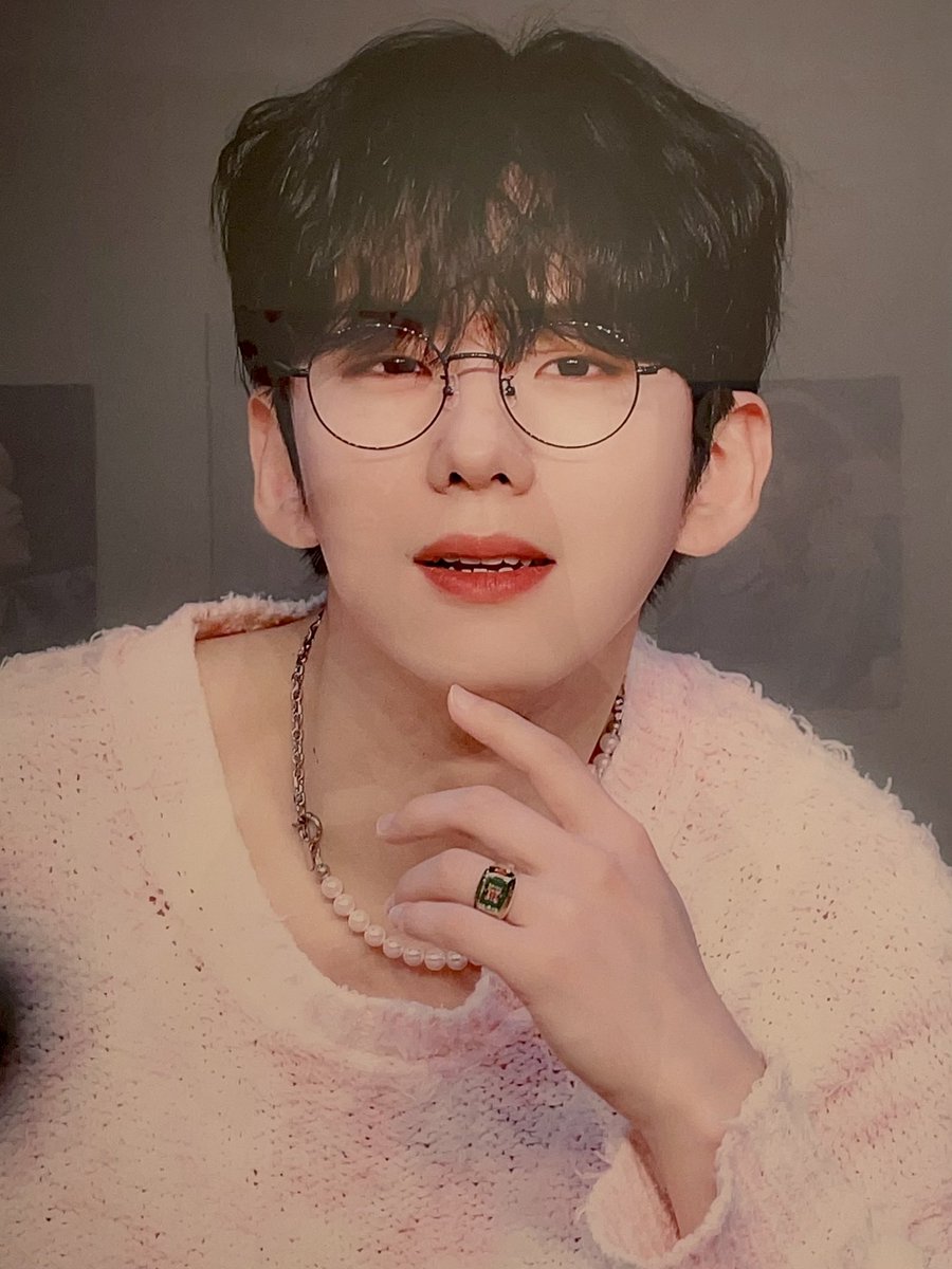 b1u2print's tweet photo. 진짜 예쁜 기현이 내 원픽 사진임 너무 예뻐...🤦🏻‍♀️ https://t.co/7wZiIj3s2K