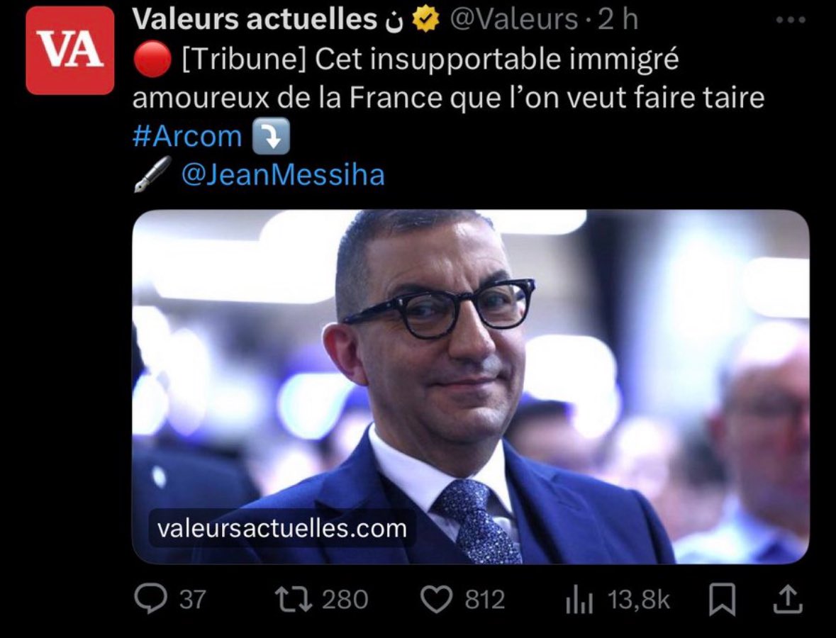 lamouri_farhi's tweet photo. @JeanMessiha Il a dit « des français comme vous et moi » redescends sur terre tu es et tu restera un émigré pour eux et vec ta tête de chameau la 🤣 https://t.co/Qb6atlzihk