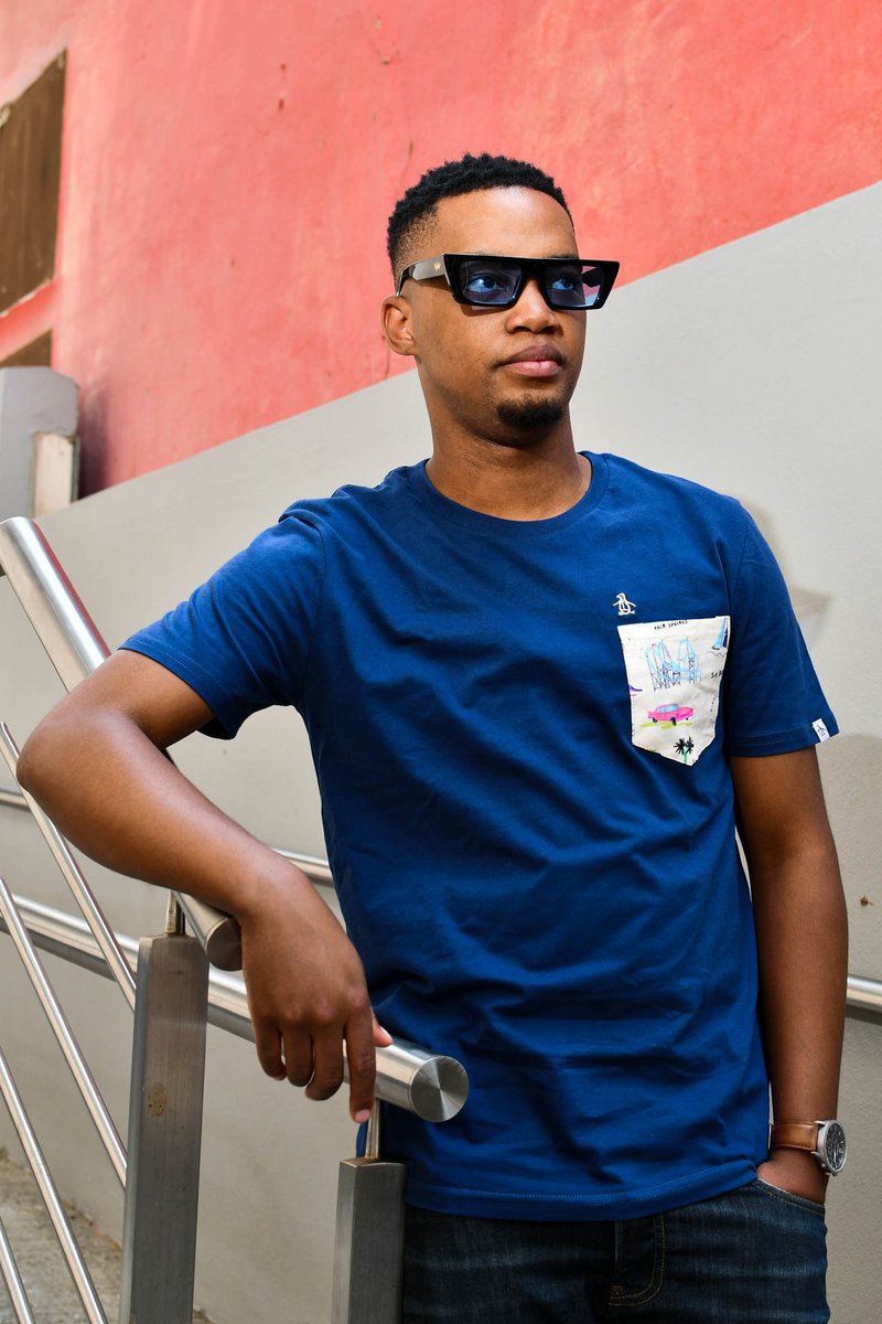 Fred MonkSa tweet media