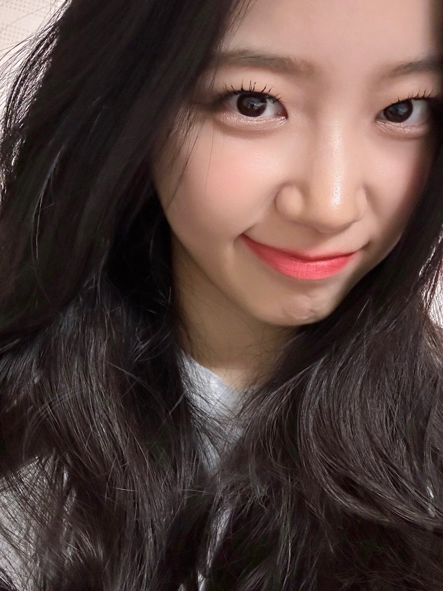 Hai dari aku yang baru balik dari hiatus! New convo yuk soalnya aku kayaknya gak sanggup menyelam huhu. Gimana kabar kalian semingguan ini?