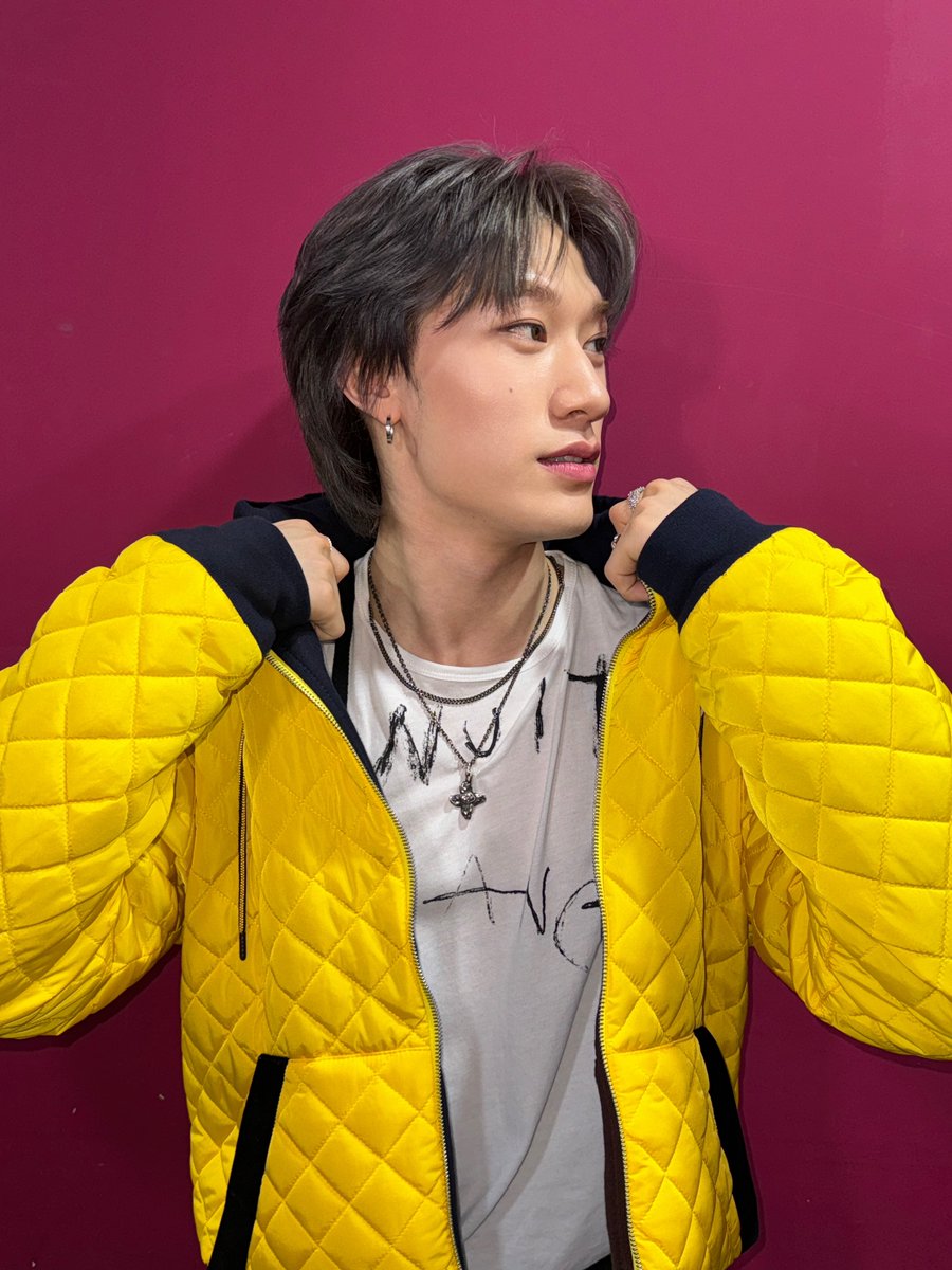 _YEDAM_OFFICIAL's tweet photo. [📸]

231125 MBC #쇼음악중심 🩷

#방예담 #BANGYEDAM
#ONLY_ONE #온리원
#하나만해 https://t.co/bfxNZpeMgi