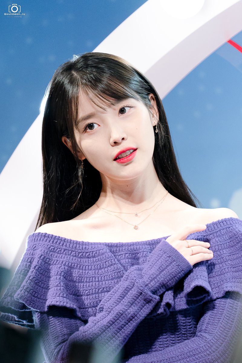 sunbean_iu's tweet photo. 231119 아이유 제이에스티나 팬사인회 포토콜 by Sunbean (5)    

#IU #dlwlrma #아이유 #이지금 #제이에스티나 #포토콜 https://t.co/yJI8rJAsKp