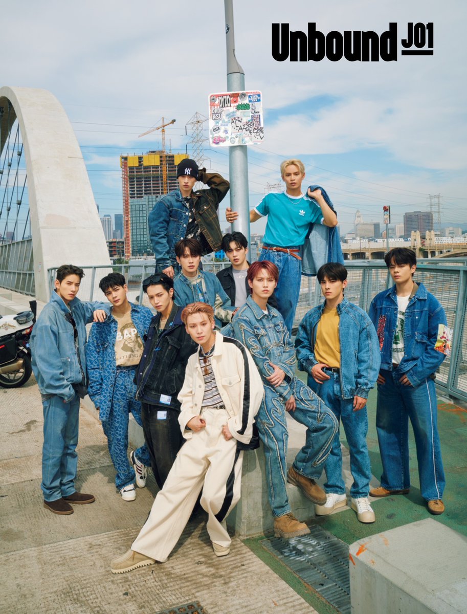official_jo1's tweet photo. JO1 2nd写真集『Unbound』
2024.01.24(WED) RELEASE

ー
COVER PHOTO
ー

・通常版
https://t.co/RyOtzZ4DLp
・JO1 OFFICIAL STORE限定 
https://t.co/QI3Eyolx7s

#JO1 #JO1_Unbound https://t.co/LVqb0v2Pfm