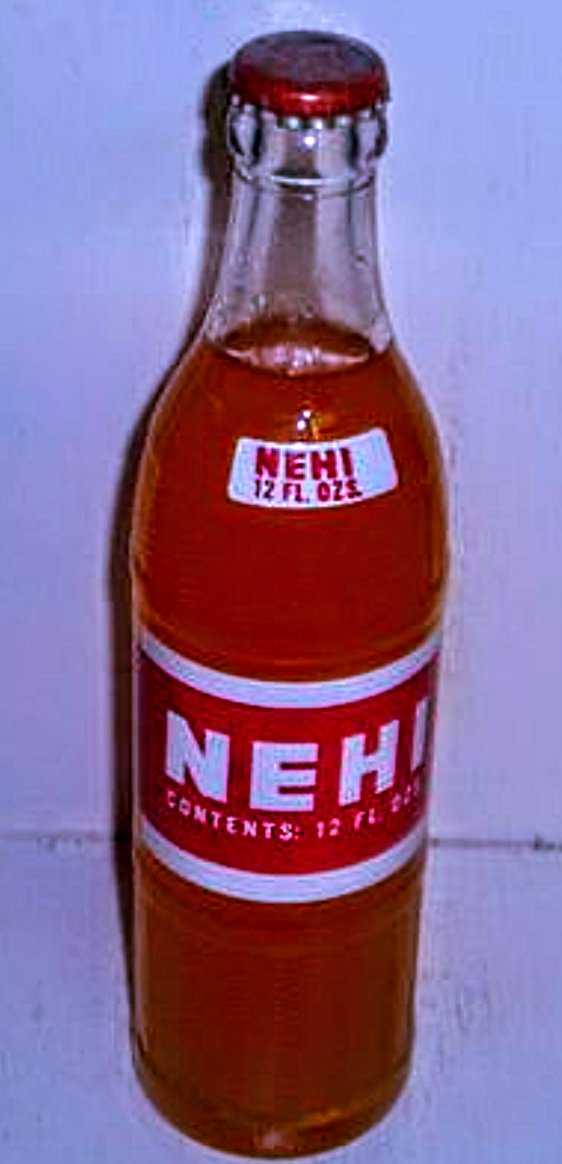 Jerome_Gillain's tweet photo. @janninereid1 #NEHI was probably THE MOST popular soda pop when I was young.
My fav was strawberry 🍓 flavored....1955 to 1970. https://t.co/goxtHW5jre