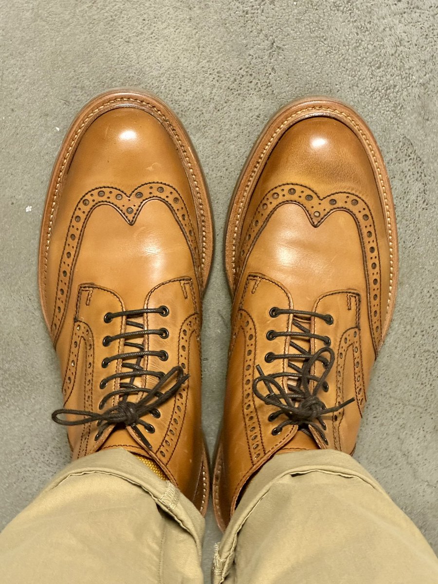 Cornflake101's tweet photo. Crockett&amp;Jones👞 #Bootmaker any day of the week…#SoComfortable https://t.co/E1LmCkX4F6